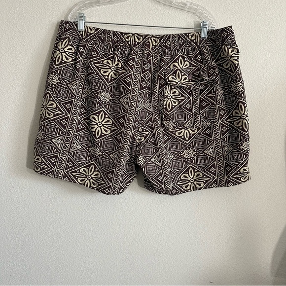 Marine Layer
Archive Printed men’s Swim Trunks - Picture 2 of 10